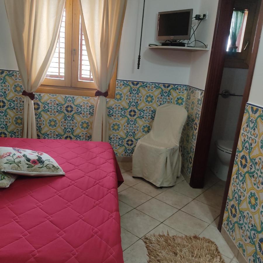 Baglio Cracchiolo Da Tuzzo - Casa Bouganville San Vito Lo Capo Luaran gambar